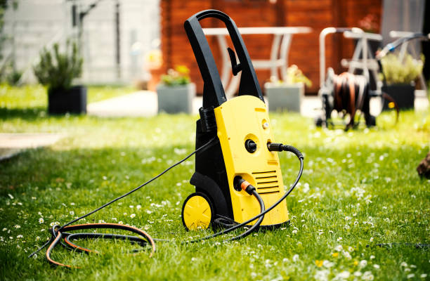 Best Animal Enclosure Cleaning  in Hurley, WI
